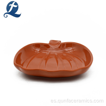 Plato de hojas de cerámica de calabaza personalizado